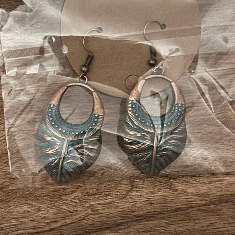 Sculptured Boho Dangle Earrings NEW French Hooks Turquoise & Bronze Color - Picture 5 of 8